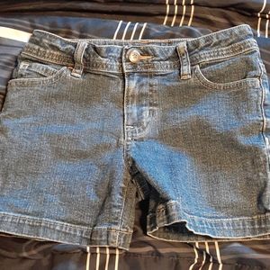 Girls 8 shorts
